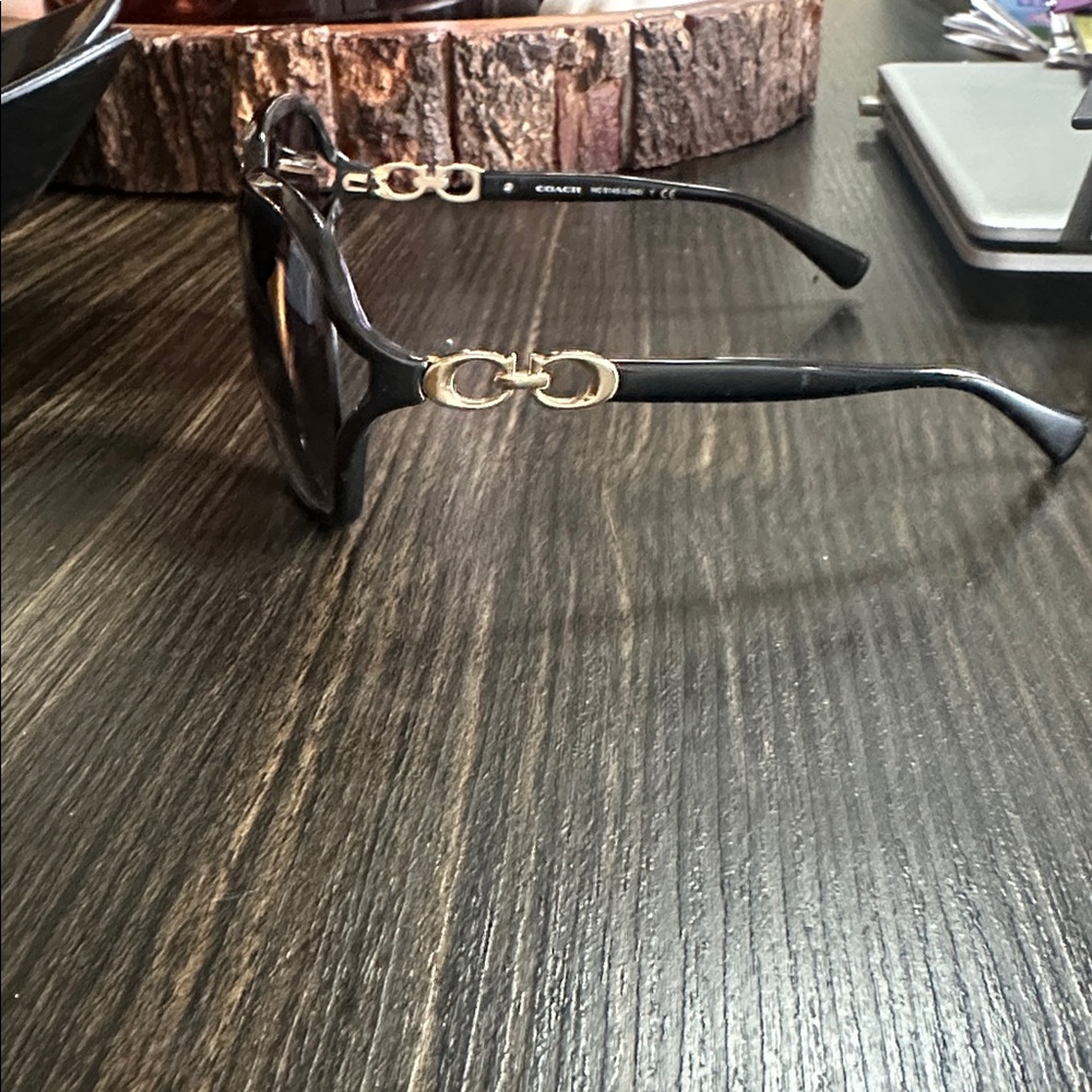 Coach Black Sunglasses - Picture 3 of 5